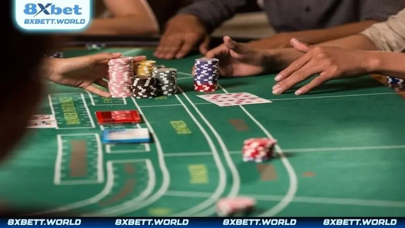 Thứ tự các tay bài từ cao đến thấp có trong tựa game này